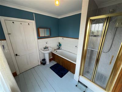 Family Bathroom/Shower Room/WC